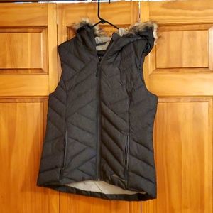 Eddie Bauer Vest, Size Large, Grey Color